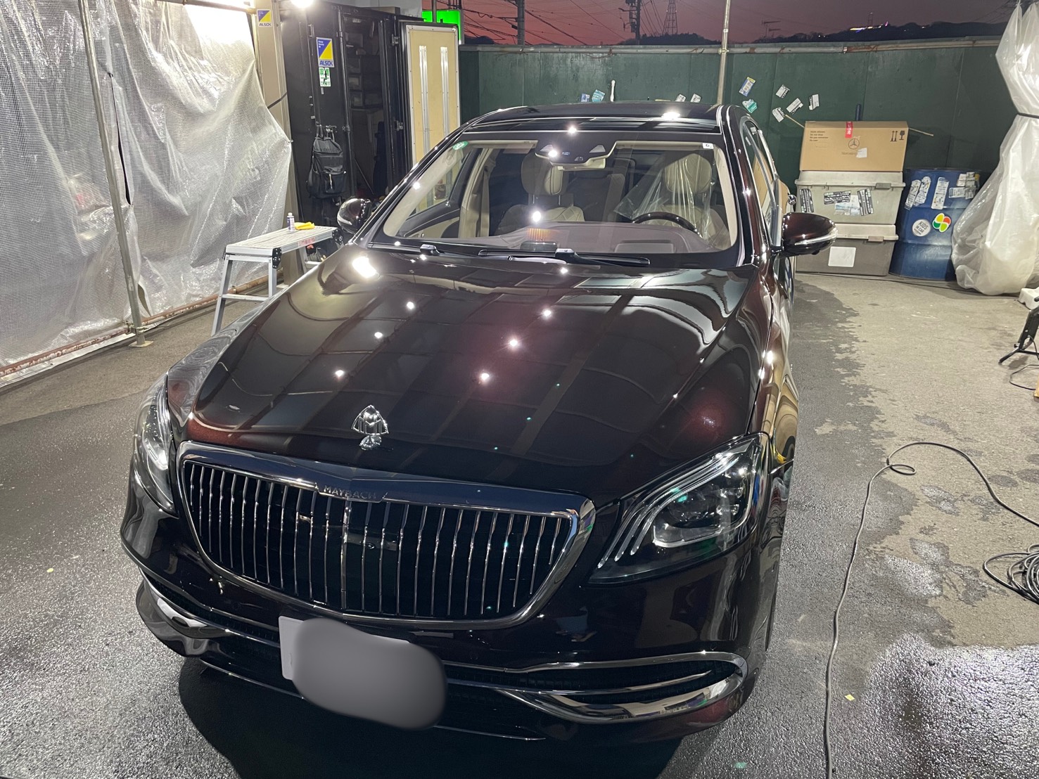 【マイバッハS560】